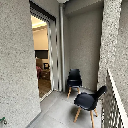 - Casa E Box Auto Apartment *